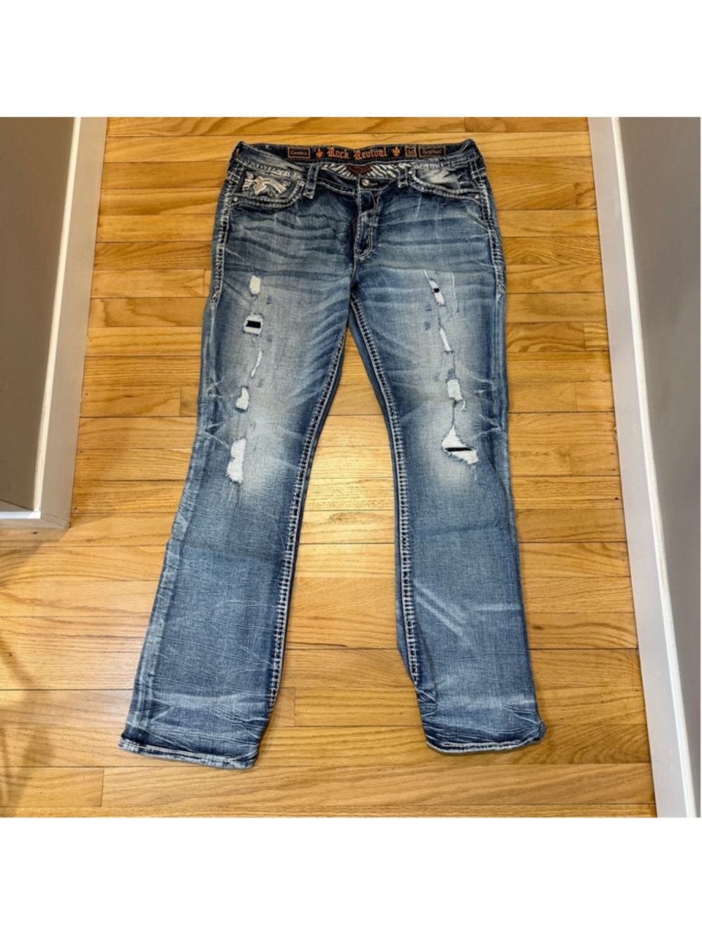 Rock Revival Cambria Easy Fit Distressed Blue Jeans 34/33